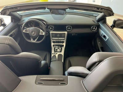Mercedes-Benz SLC 200 Sport (12)