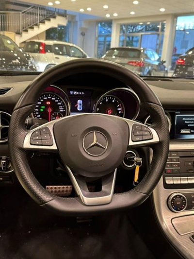 Mercedes-Benz SLC 200 Sport (9)
