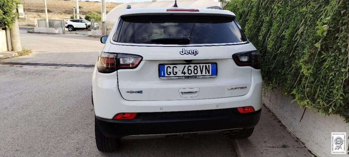 Jeep Compass 1.3 turbo t4 phev Business 4xe auto (4)