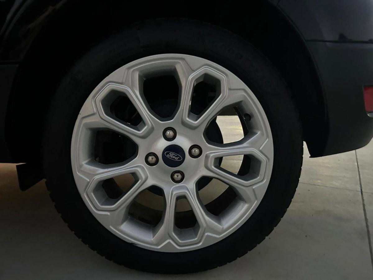 Ford EcoSport 1.0 EcoBoost 125 CV Titanium (14)