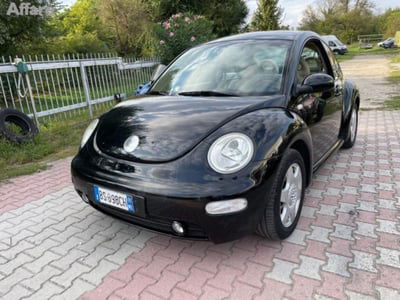 Volkswagen New Beetle 1.6 usata