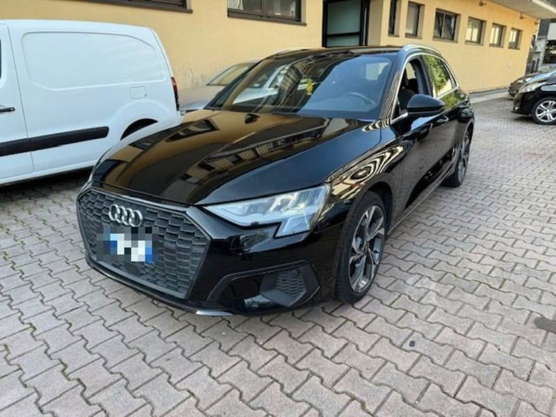 Audi A3 Sportback 40 TFSI e S tronic Business Advanced