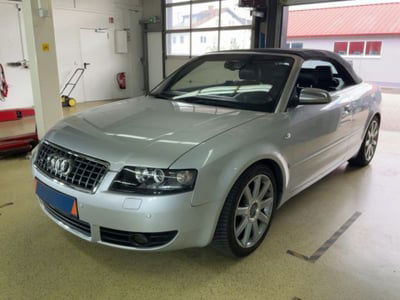Audi S4 Cabrio Cabriolet 4.2 V8 quattro usata