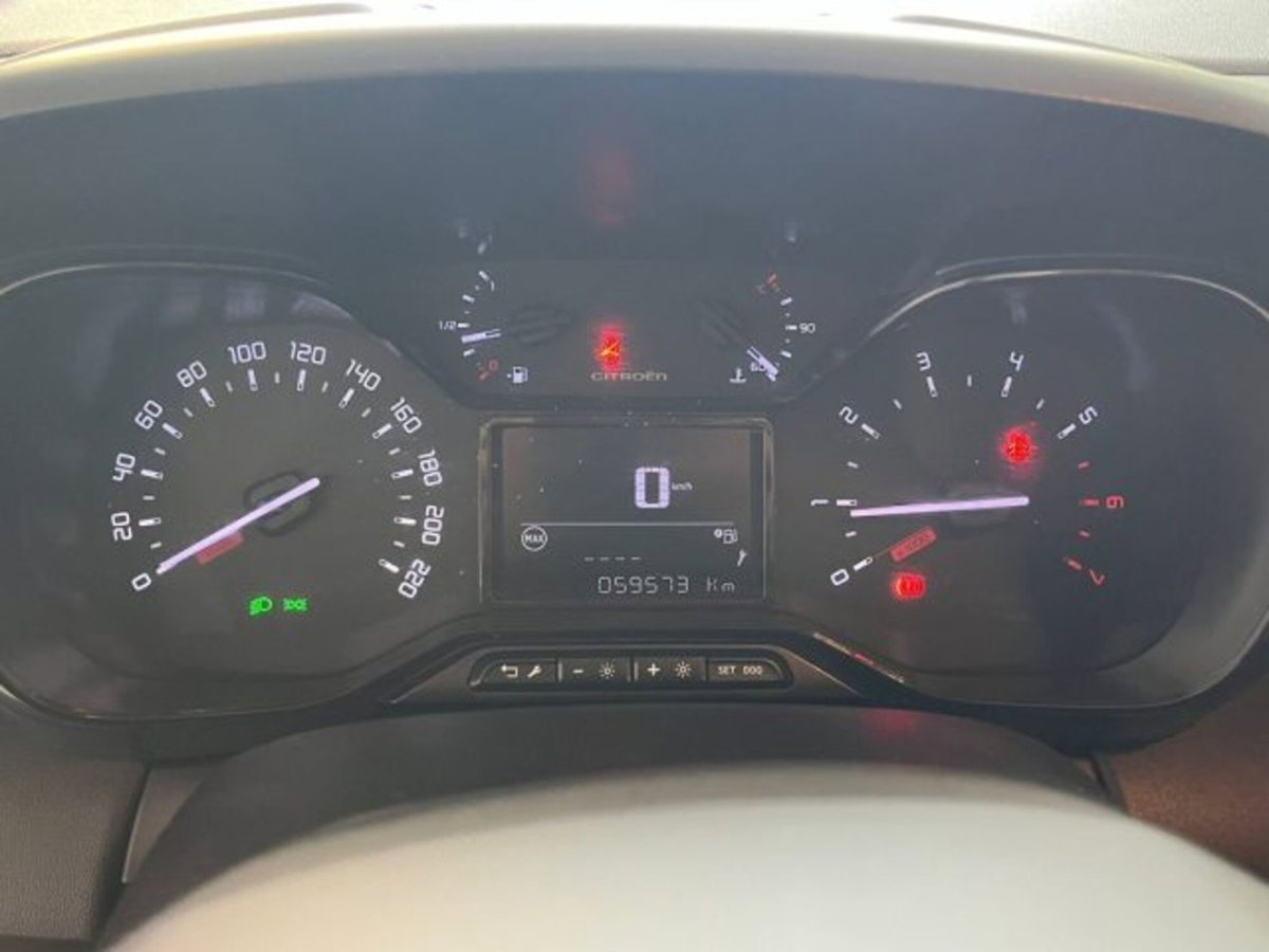 Citroen C3 Aircross 1.5 bluehdi Plus s&s 110cv (10)