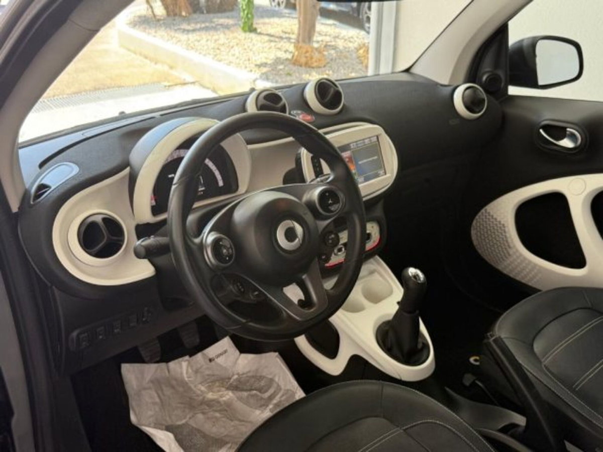 smart Fortwo 70 1.0 Prime (13)