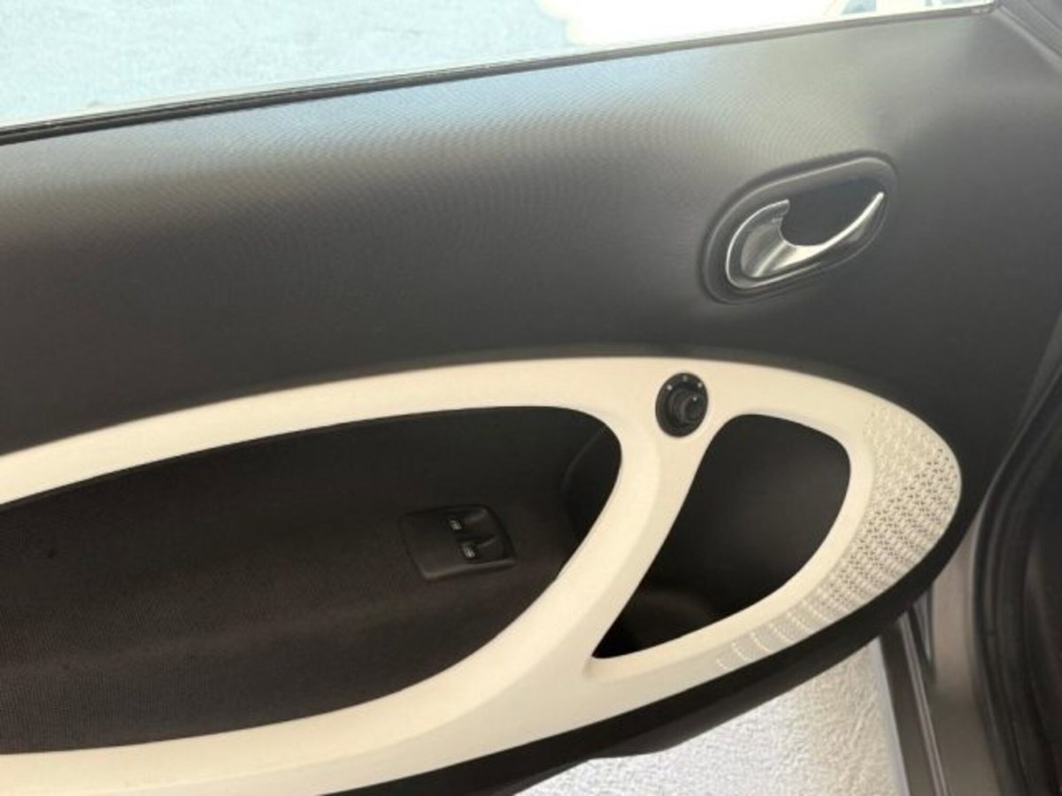 smart Fortwo 70 1.0 Prime (16)