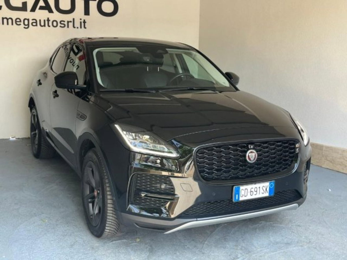 Jaguar E-Pace 2.0d i4 mhev R-Dynamic S awd 163cv auto (2)