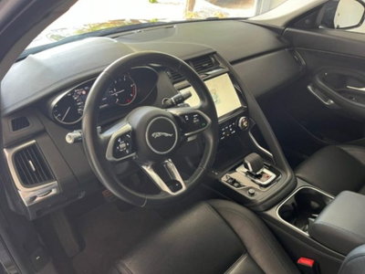 Jaguar E-Pace 2.0d i4 mhev R-Dynamic S awd 163cv auto (8)