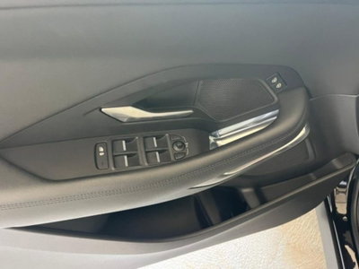 Jaguar E-Pace 2.0d i4 mhev R-Dynamic S awd 163cv auto (9)