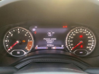 Jeep Renegade 1.6 Mjt 130 CV Limited (10)