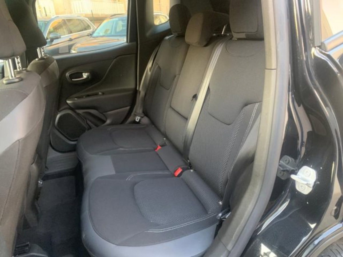 Jeep Renegade 1.6 Mjt 130 CV Limited (11)