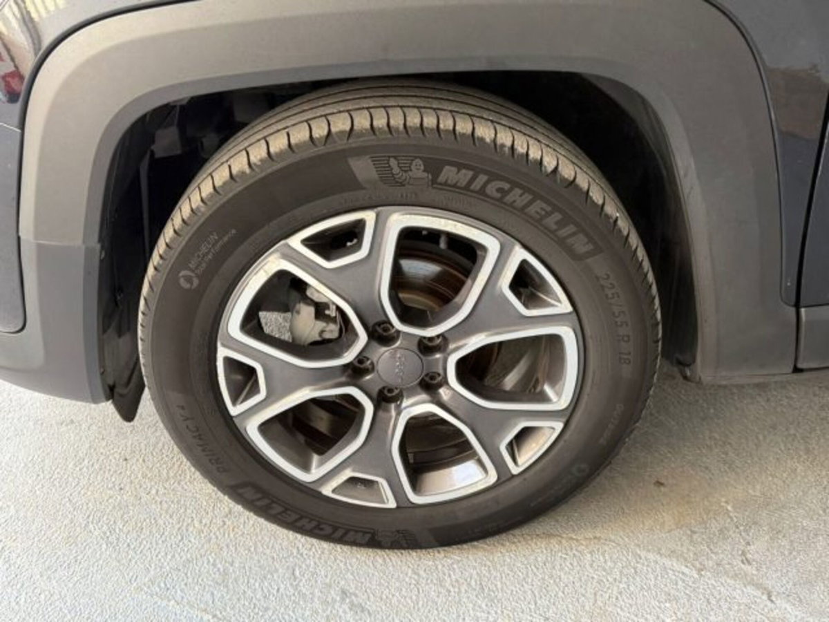 Jeep Renegade 1.6 Mjt 130 CV Limited (19)