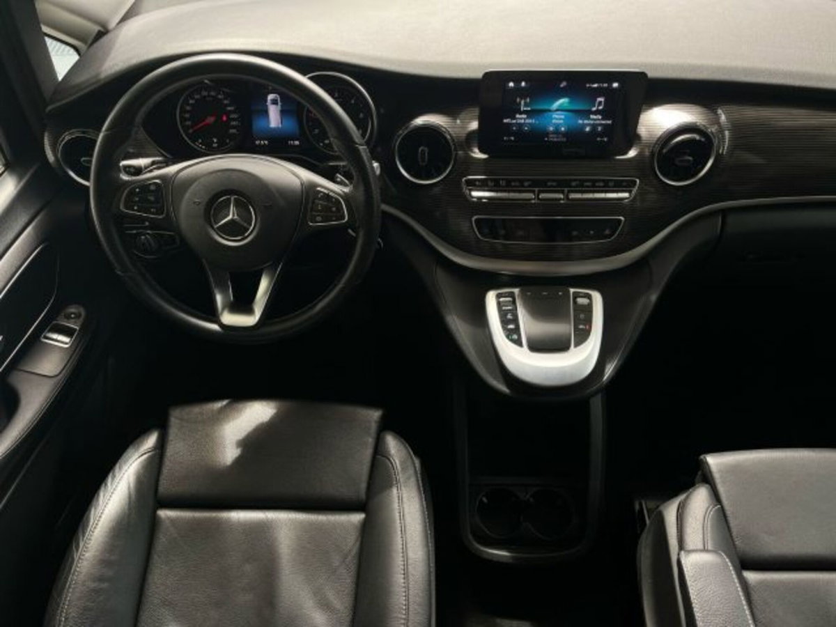 Mercedes-Benz Classe V Extralong 250 d Avantgarde auto (11)