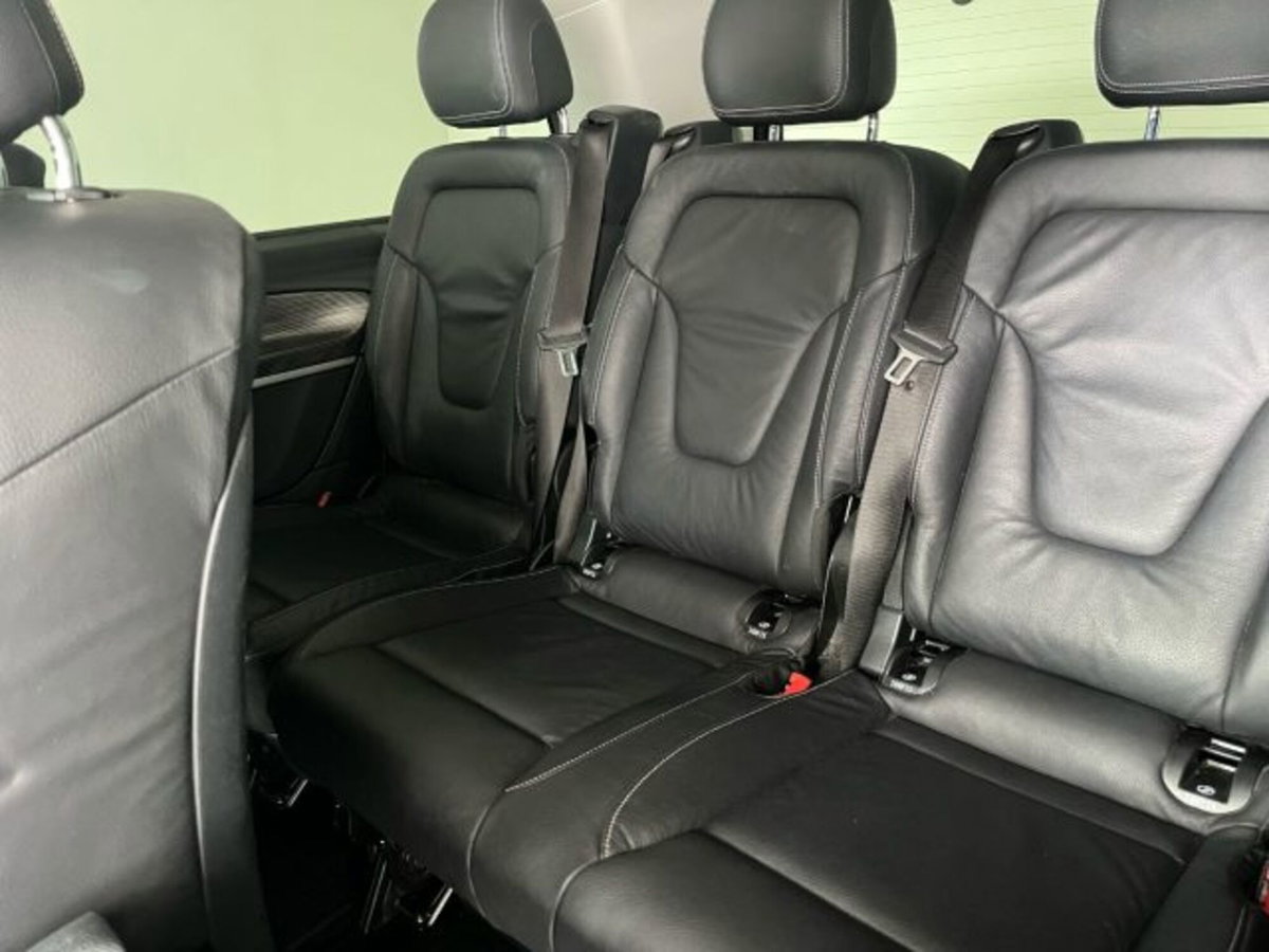 Mercedes-Benz Classe V Extralong 250 d Avantgarde auto (14)