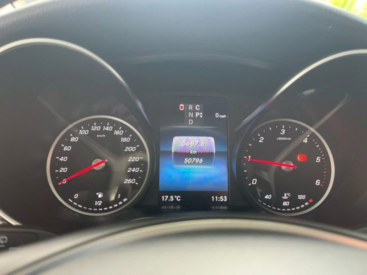Mercedes-Benz Classe V Extralong 250 d Avantgarde auto (19)