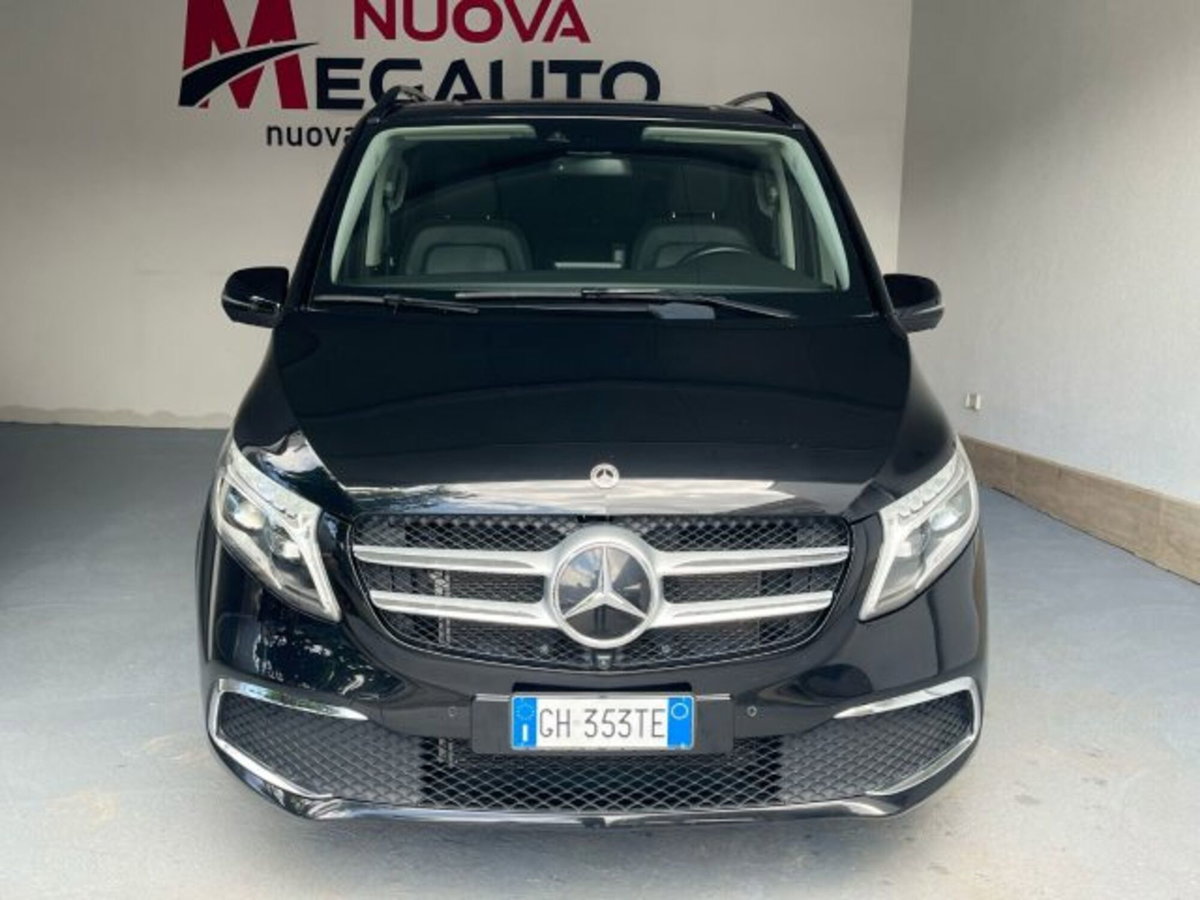Mercedes-Benz Classe V Extralong 250 d Avantgarde auto (2)