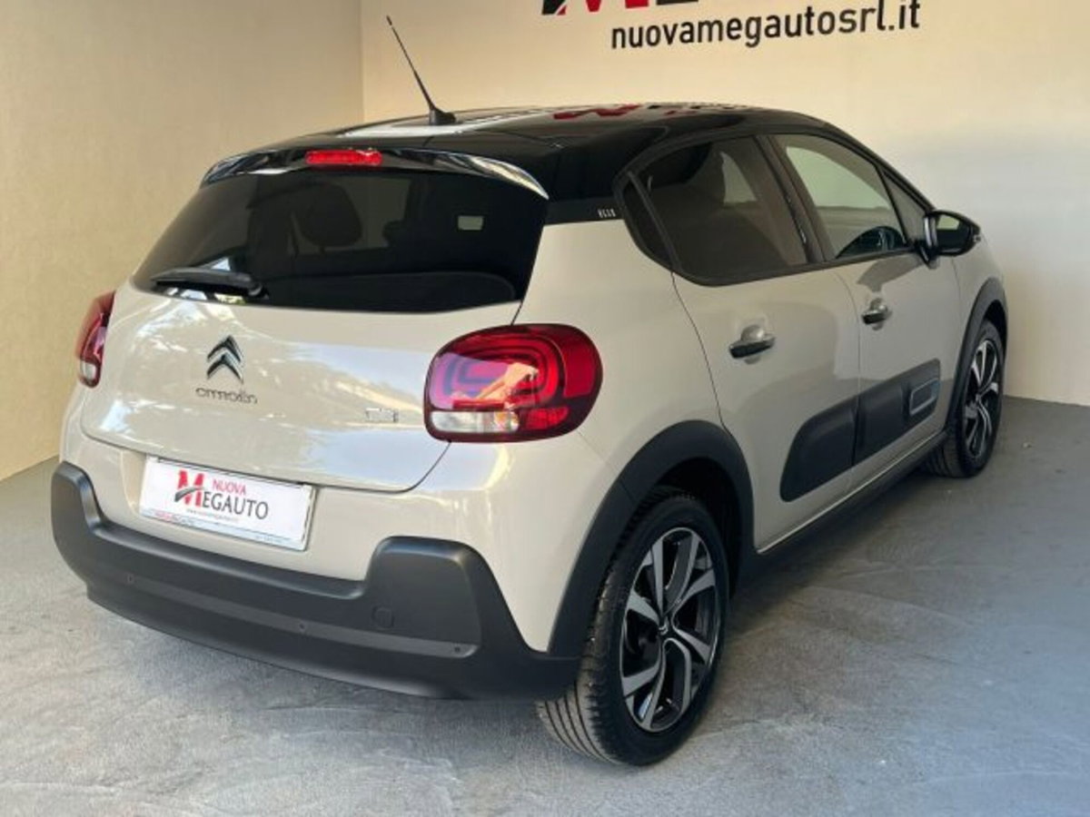 Citroen C3 PureTech 110 S&S Elle (5)