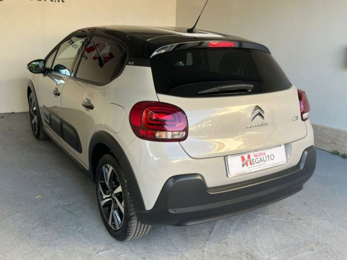 Citroen C3 PureTech 110 S&S Elle (7)