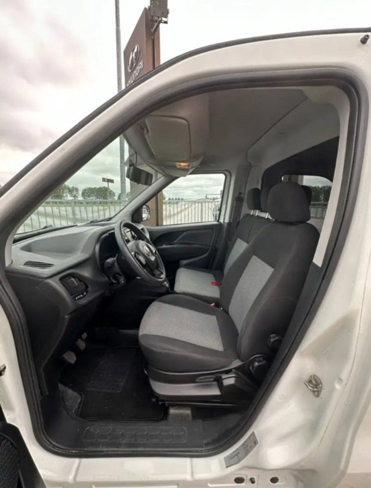 Fiat Doblò cargo maxi XL combi M1 1.6 mjt 16v SX 120cv E6d (6)