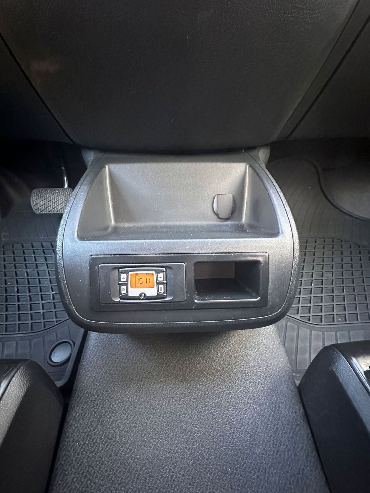 Mercedes-Benz Vito 2.0 119 CDI 4x4 PC Mixto Compact PRO (12)
