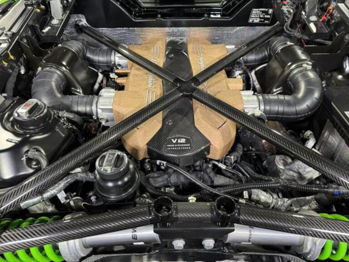 Lamborghini Aventador Cabrio SVJ 6.5 V12 Roadster (14)