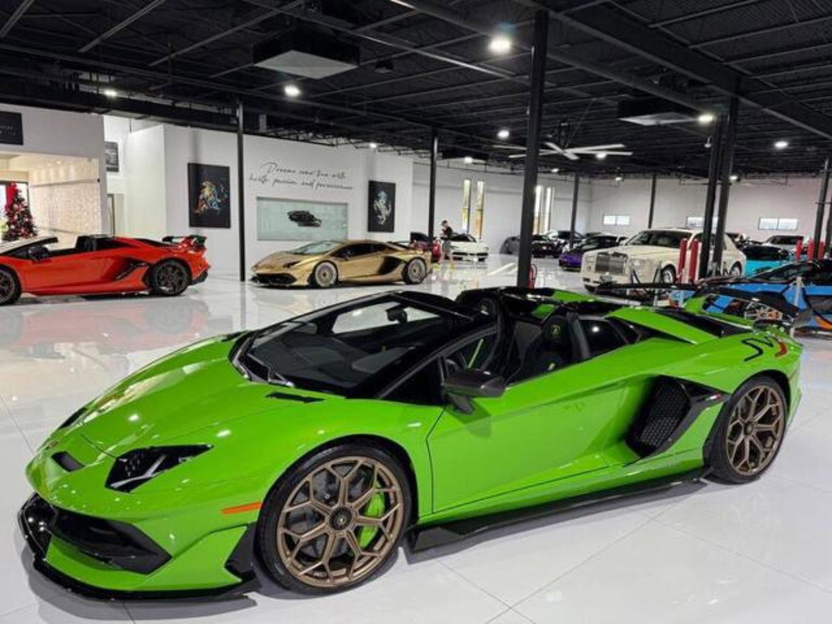 Lamborghini Aventador Cabrio SVJ 6.5 V12 Roadster (2)