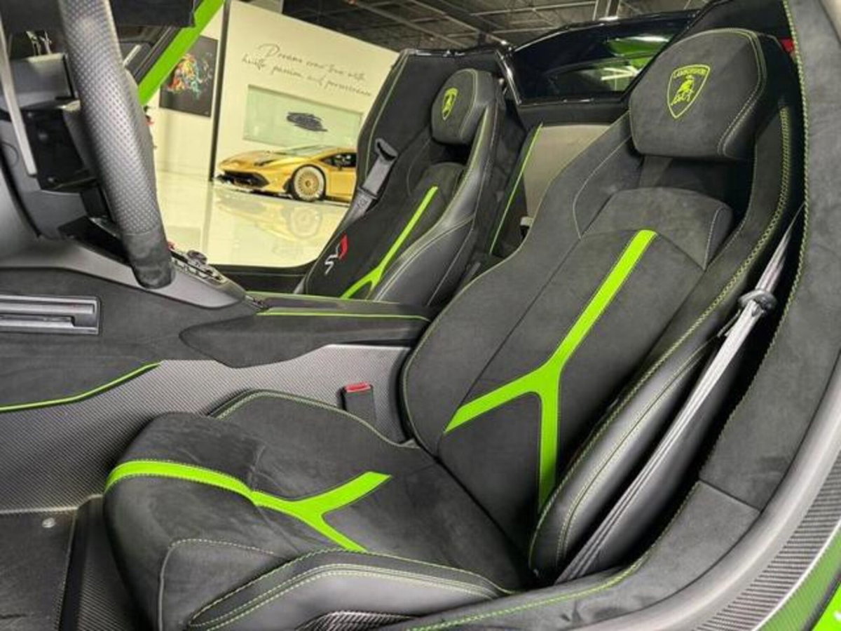Lamborghini Aventador Cabrio SVJ 6.5 V12 Roadster (7)