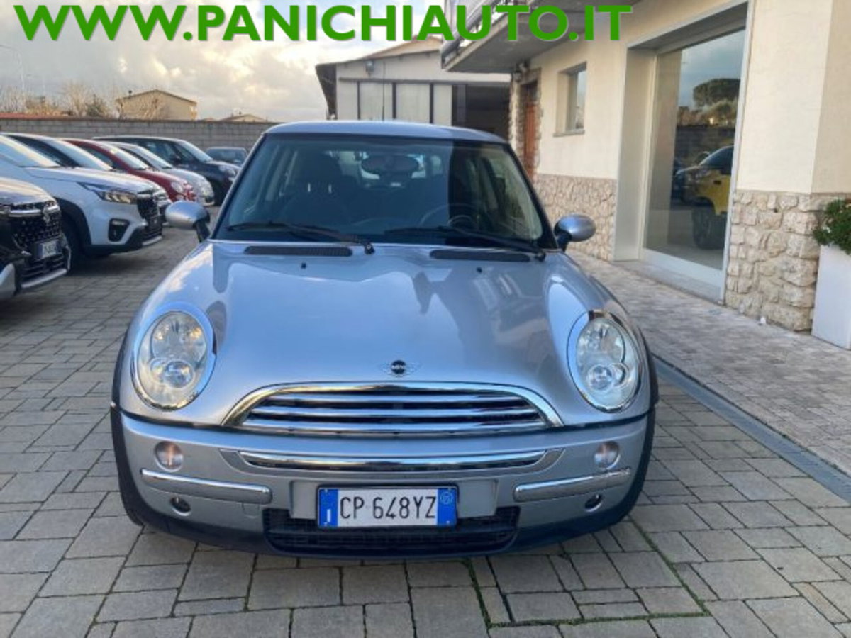 MINI Mini 1.4 tdi One D (4)
