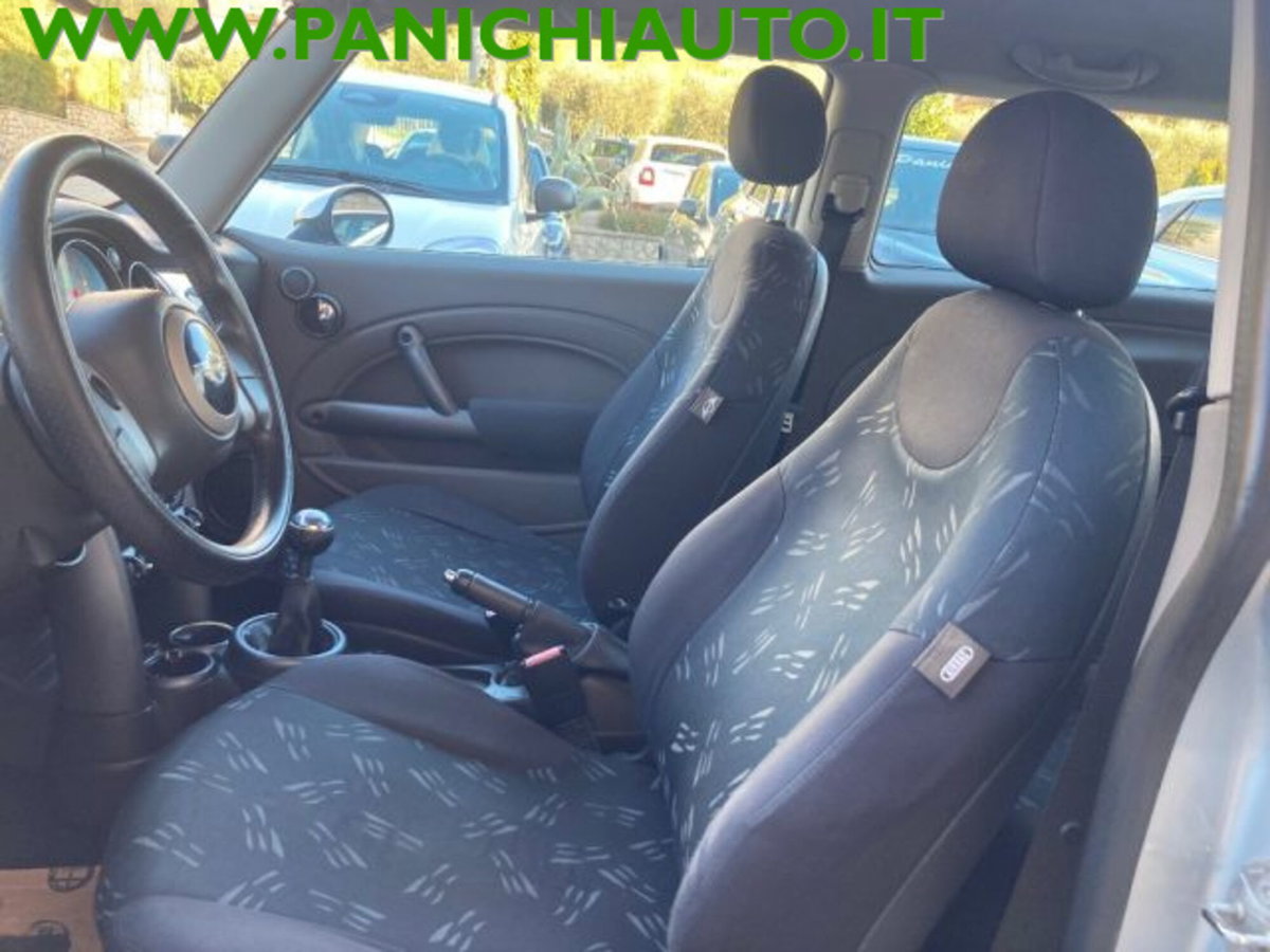 MINI Mini 1.4 tdi One D (8)