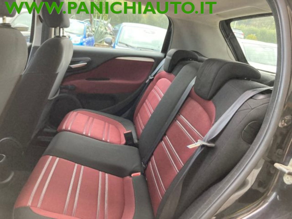 Fiat Punto Evo 1.3 Mjt 75 CV 5 porte Dynamic (9)