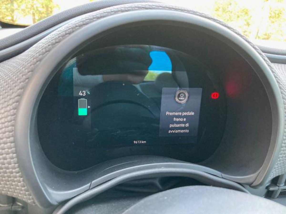 Fiat 500e 42 kWh La Prima (11)