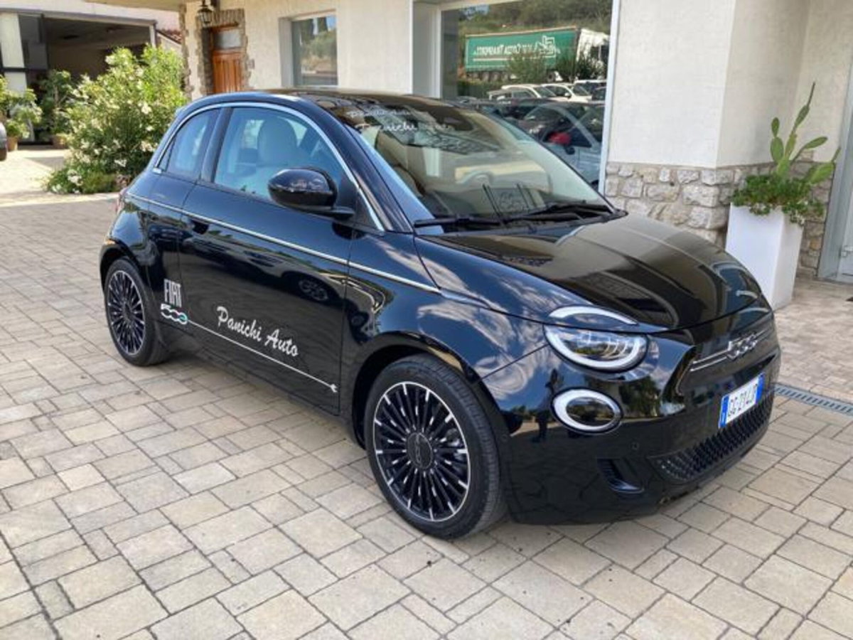 Fiat 500e 42 kWh La Prima