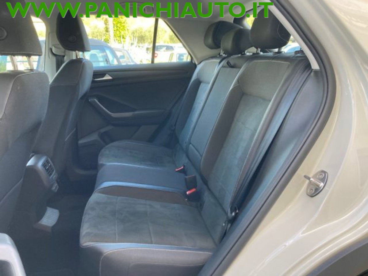 Volkswagen T-Roc 1.0 TSI Style (11)