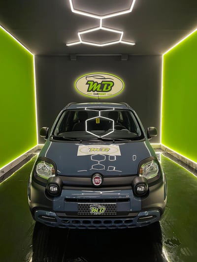 Fiat Panda 1.0 FireFly S&S Hybrid City Cross usata