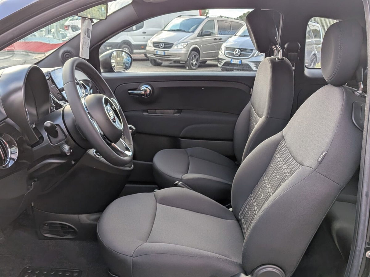 Fiat 500 1.0 Hybrid Red (14)