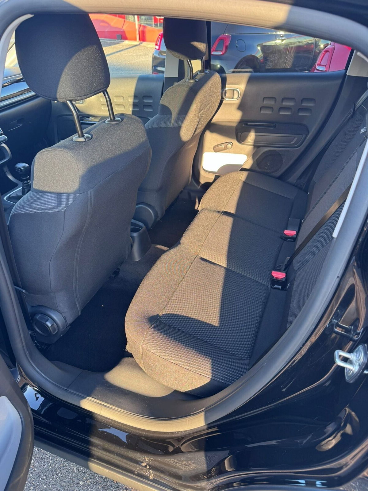 Citroen C3 PureTech 110 S&S Shine (13)