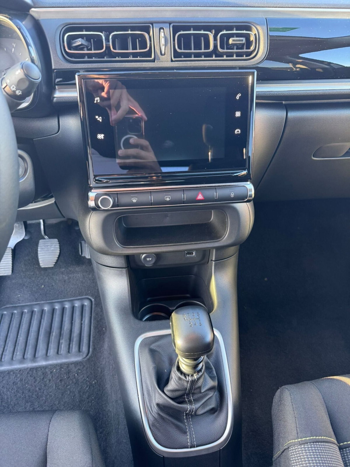 Citroen C3 PureTech 110 S&S Shine (8)