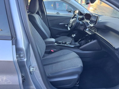Peugeot 208 PureTech 100 Stop&Start 5 porte Allure (14)