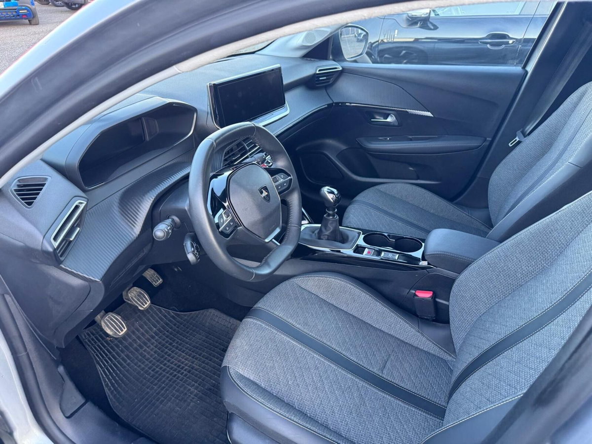 Peugeot 208 PureTech 100 Stop&Start 5 porte Allure (7)