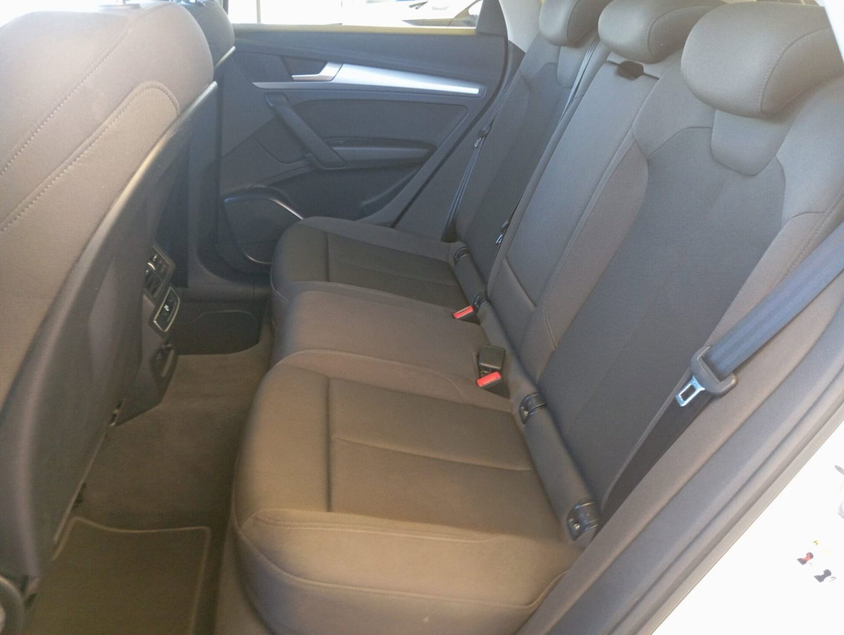 Audi Q5 40 TDI 204 CV quattro S tronic (16)