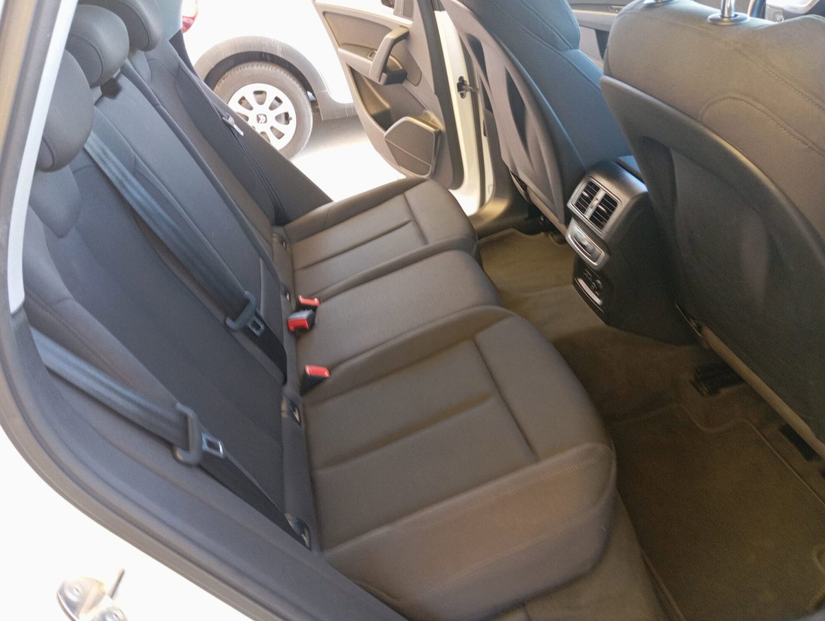 Audi Q5 40 TDI 204 CV quattro S tronic (17)