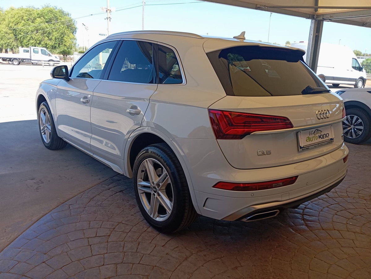 Audi Q5 40 TDI 204 CV quattro S tronic (5)