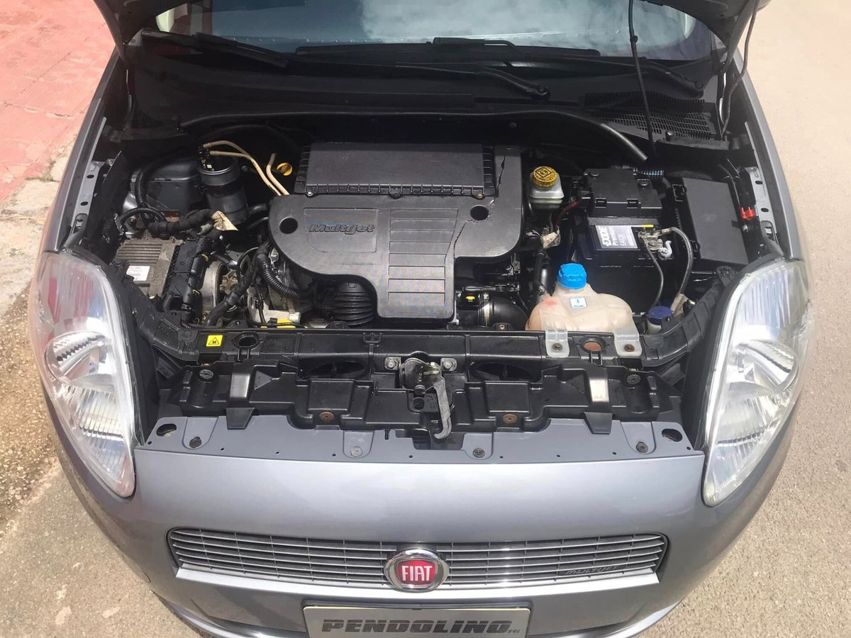 Fiat Grande Punto 1.3 MJT 90 CV 5 porte Dynamic (9)