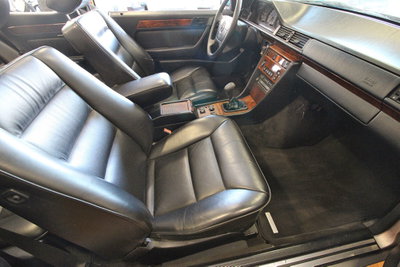 Mercedes-Benz 300 Cabrio 300 CE-24 cat Cabriolet (20)