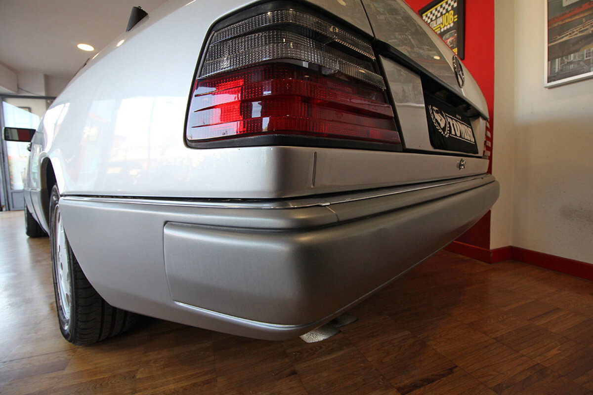 Mercedes-Benz 300 Cabrio 300 CE-24 cat Cabriolet (8)