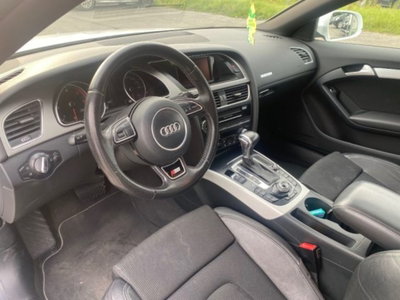 Audi A5 Coupé 2.0 TDI 177 CV quattro S tronic edition (9)
