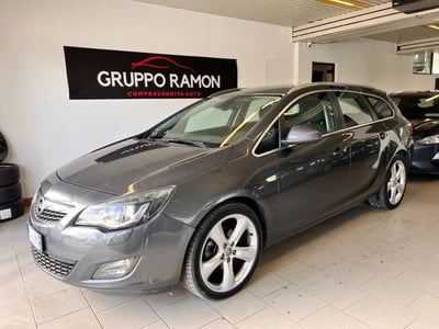 Opel Astra Station Wagon 2.0 CDTI 160CV Sports Cosmo S usata