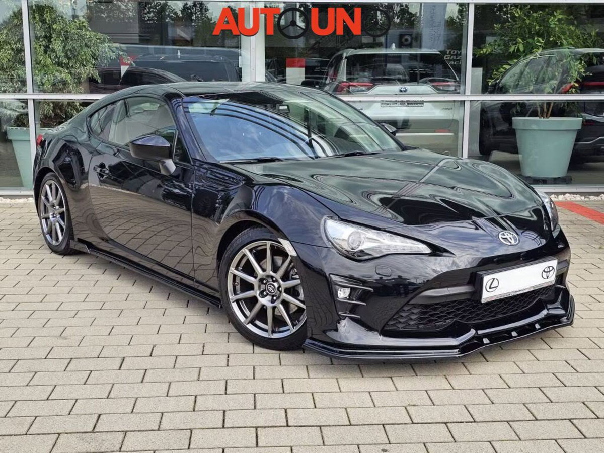 Toyota GT86 2.0 AT (9)
