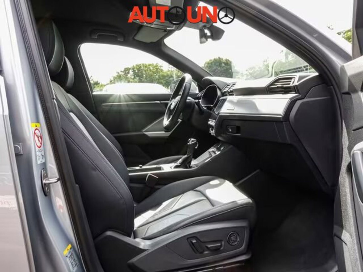 Audi Q3 40 TDI quattro S tronic Business Advanced (7)