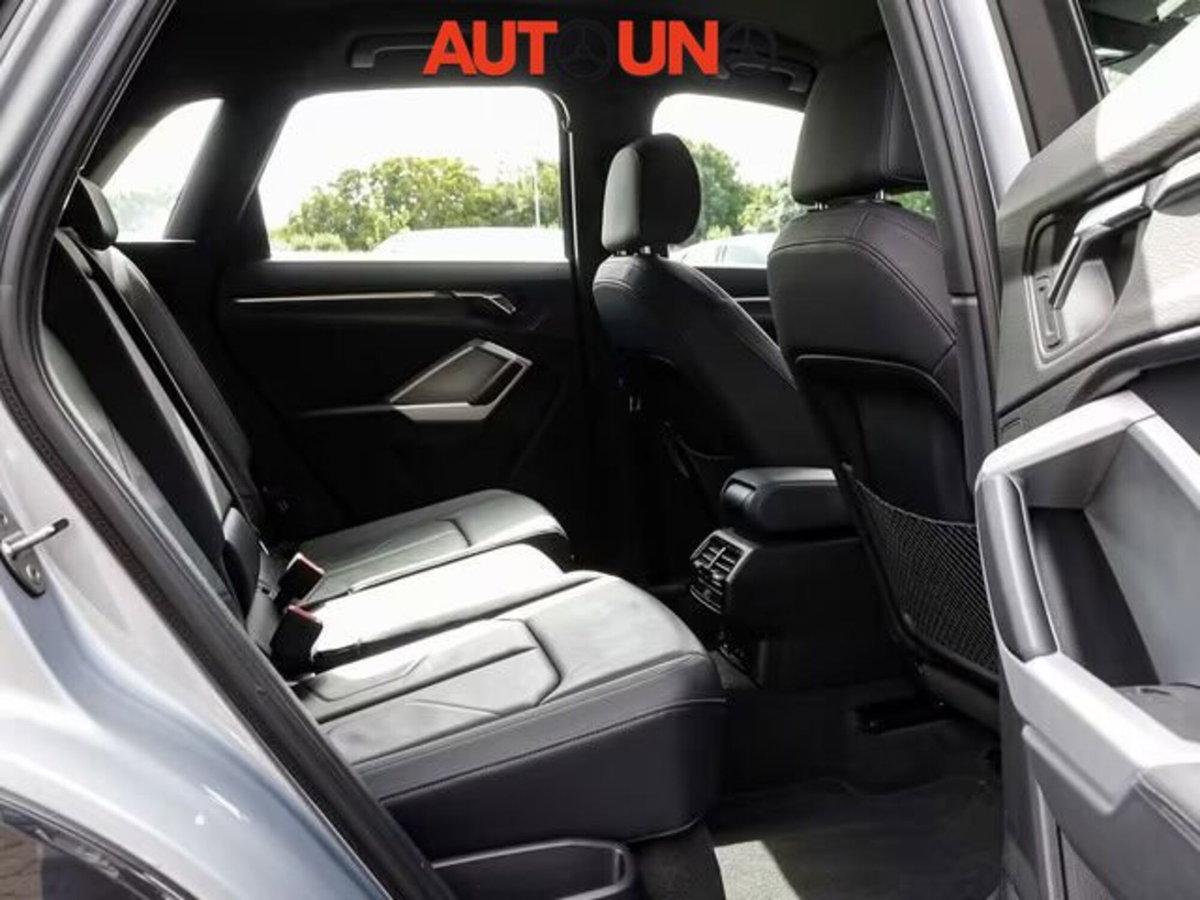Audi Q3 40 TDI quattro S tronic Business Advanced (8)